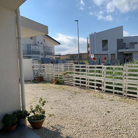 White House Monolocale Apartman Avola Kültér fotó