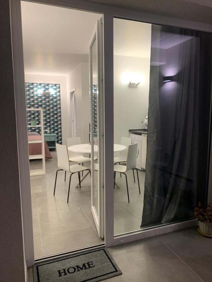 White House Monolocale Apartman Avola Kültér fotó