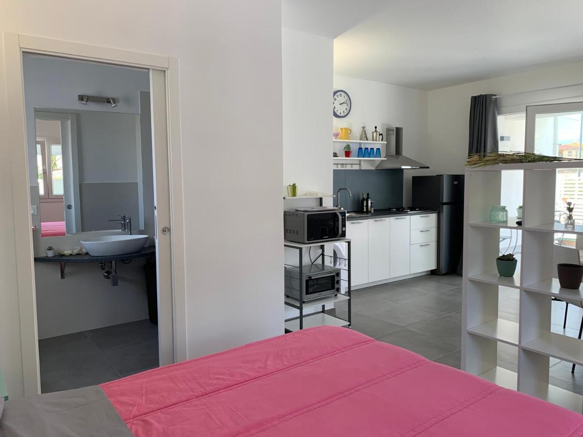 White House Monolocale Apartman Avola Kültér fotó